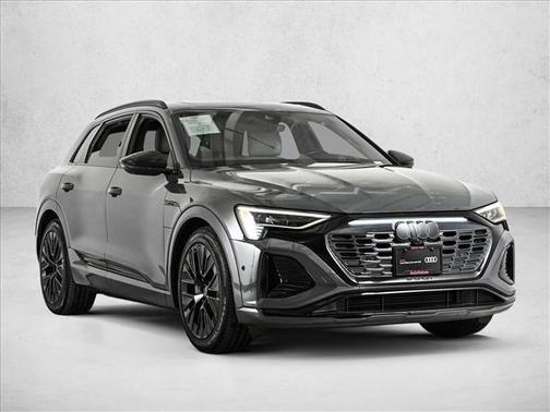 2024 Audi Q8 e-tron Premium