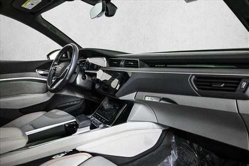 2024 Audi Q8 e-tron Premium