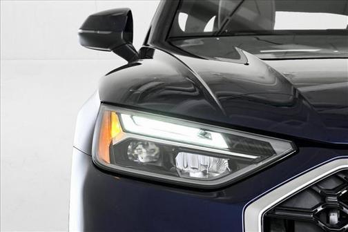 2025 Audi Q5 45 S line quattro Premium