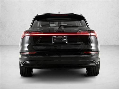 2023 Audi e-tron Premium Plus