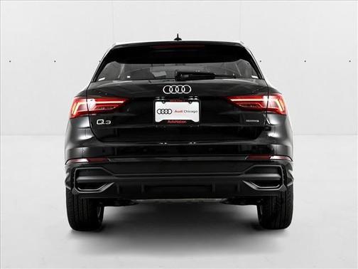 2025 Audi Q3 45 S line Premium
