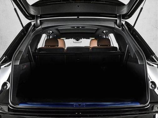 2026 Audi Q7 55 Premium