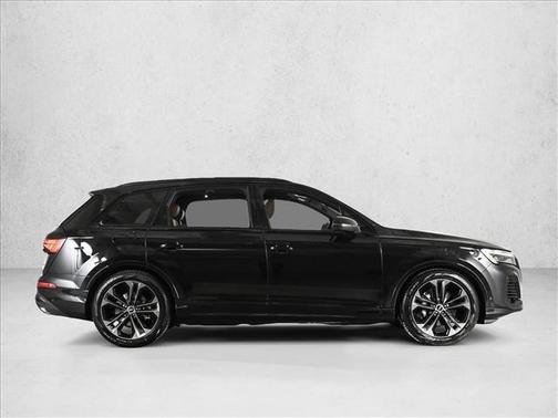 2026 Audi Q7 55 Premium