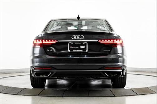 2023 Audi A4 Premium Plus 40 TFSI quattro S tronic