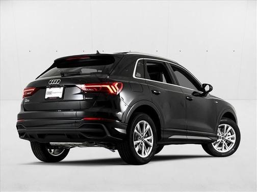 2025 Audi Q3 45 S line Premium