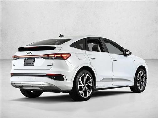 2025 Audi Q4 e-tron 55 quattro Premium