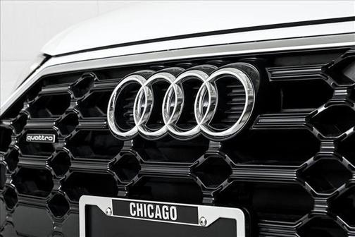 2024 Audi Q5 45 S line quattro Premium