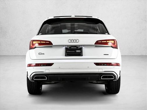 2024 Audi Q5 45 S line quattro Premium