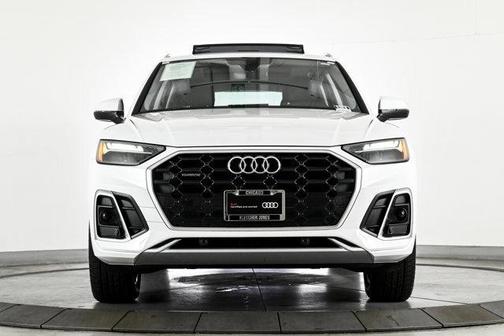 2024 Audi Q5 45 S line quattro Premium