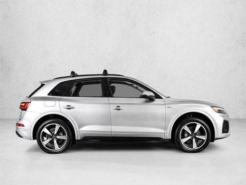 Florett Silver Metallic 2023 Audi Q5 45 S line Premium Plus