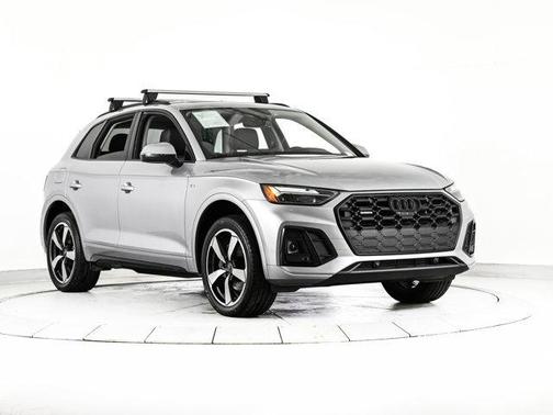 Florett Silver Metallic 2023 Audi Q5 45 S line Premium Plus