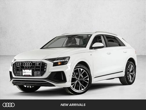 2023 Audi Q8 55 Premium Plus