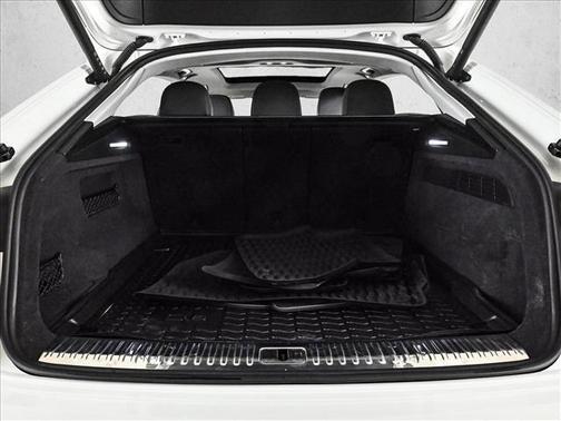 2023 Audi Q8 55 Premium Plus