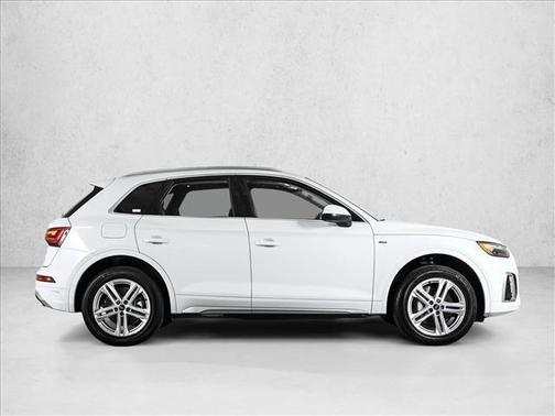 2024 Audi Q5 e 55 S line quattro Premium