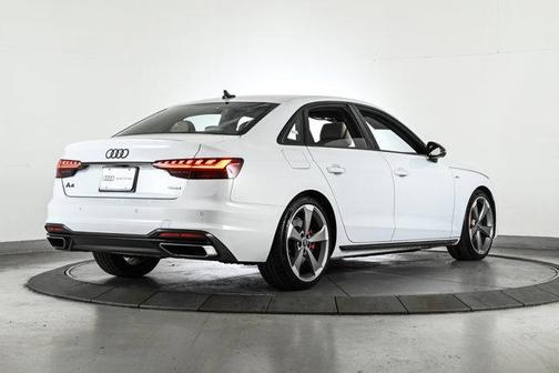 2022 Audi A4 45 S line Premium Plus