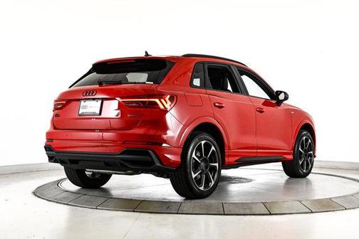 2025 Audi Q3 45 S line Premium