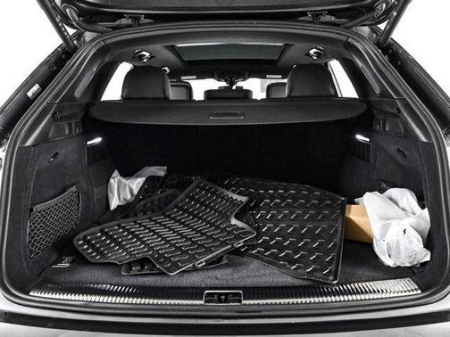 2025 Audi Q5 55 S line quattro Premium