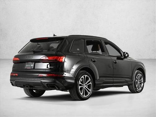 2025 Audi Q7 45 Premium Plus