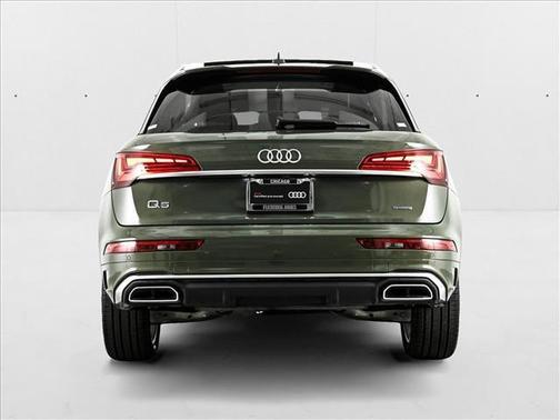 2025 Audi Q5 45 S line quattro Premium