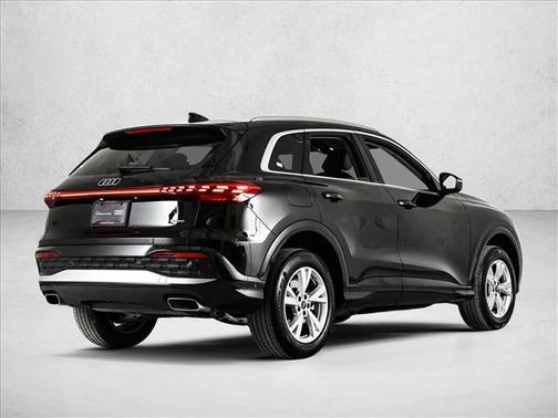 2025 Audi Q5 2.0T quattro Premium