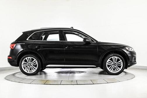 2019 Audi Q5 2.0T Premium Plus