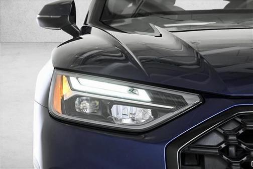 2025 Audi Q5 45 S line quattro Premium
