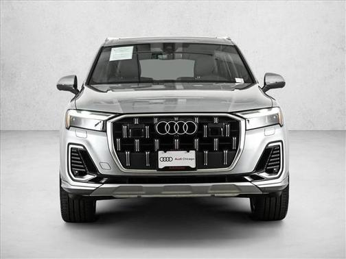 Satellite Silver Metallic 2025 Audi Q7 55 Premium Plus