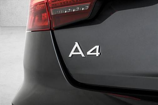 2023 Audi A4 40 Premium Plus