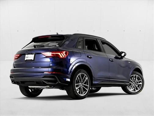 2025 Audi Q3 45 S line Premium