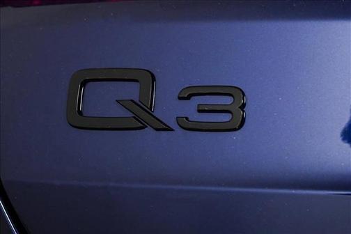 2025 Audi Q3 45 S line Premium