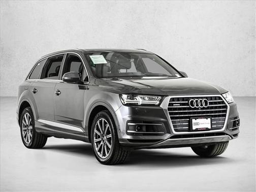 2019 Audi Q7 55 Prestige