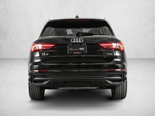 2025 Audi Q3 45 S line Premium