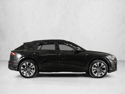 2026 Audi Q8 Premium Plus