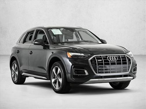 2024 Audi Q5 40 Premium