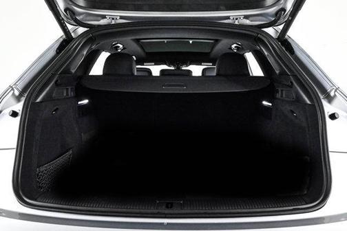 2025 Audi Q5 45 S line quattro Premium
