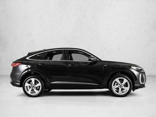 2025 Audi Q5 Sportback 2.0T Premium