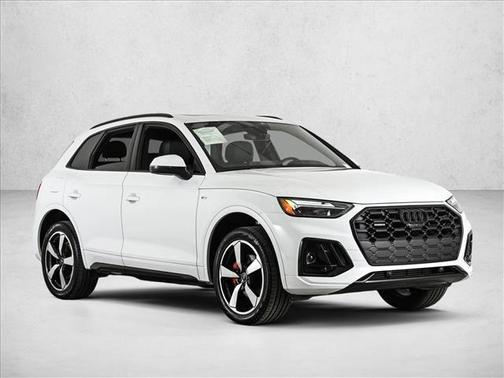 2024 Audi Q5 45 S line quattro Premium
