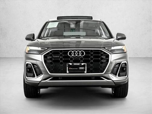 2025 Audi Q5 45 S line quattro Premium