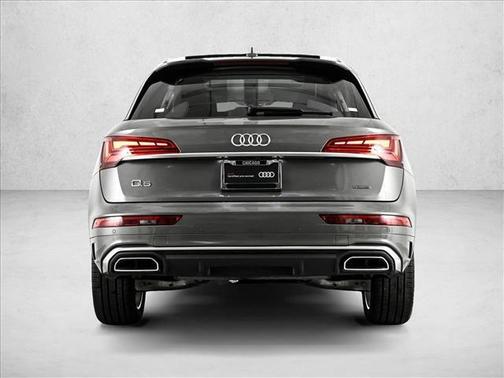 2025 Audi Q5 45 S line quattro Premium