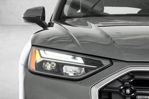 2025 Audi Q5 45 S line quattro Premium