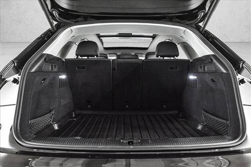 2023 Audi Q5 40 Premium