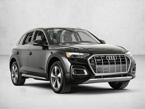 2023 Audi Q5 40 Premium