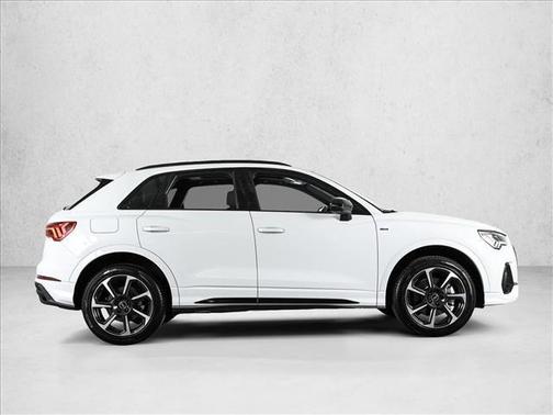 2025 Audi Q3 45 S line Premium