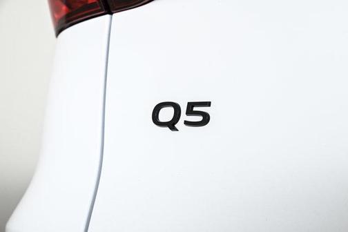 2025 Audi Q5 2.0T quattro Premium