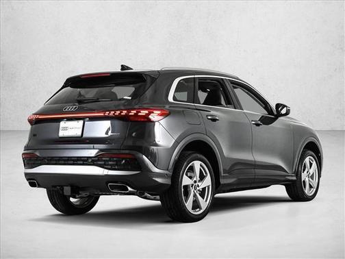 2025 Audi Q5 2.0T quattro Premium