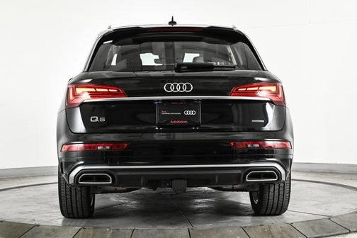 2023 Audi Q5 45 S line Prestige