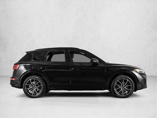 Mythos Black Metallic 2023 Audi SQ5 3.0T Premium Plus
