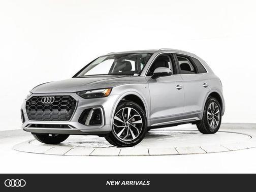 2023 Audi Q5 45 S line Premium Plus