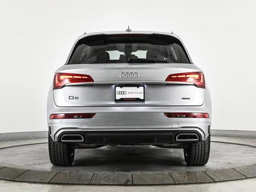 2023 Audi Q5 45 S line Premium Plus