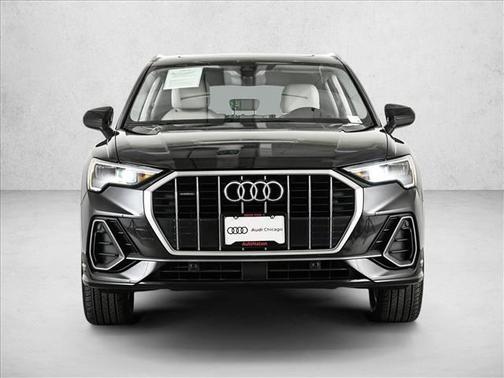 2021 Audi Q3 45 S line Premium
